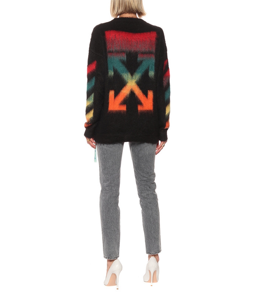 OFF WHITE